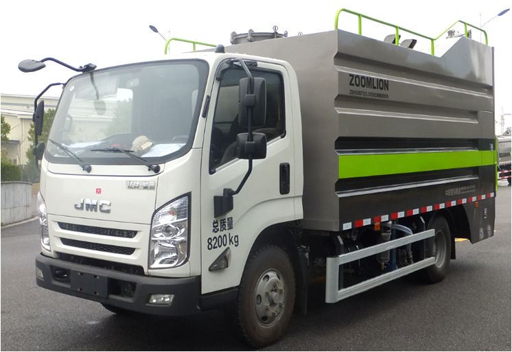 垃圾桶有了“洗澡房”，去污消毒更健康