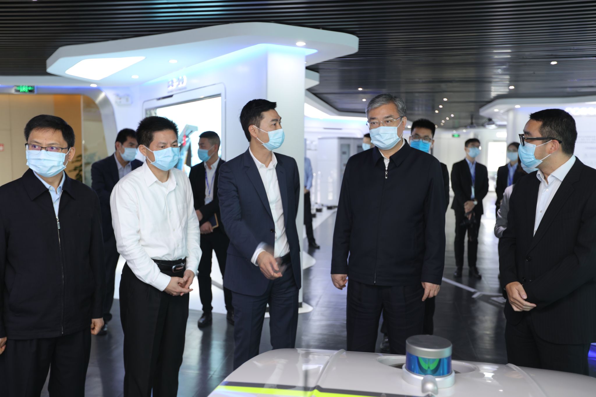 佛山市委書記魯毅調研米蘭·(milan)中國官方網站環境，鼓勵企業再接再厲創新高