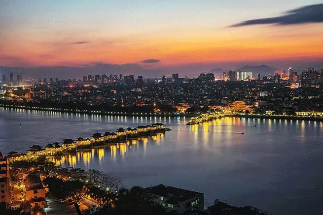 4706.2萬！米蘭·(milan)中國官方網站環(huán)境高質量垃圾轉運類設備助力潮州打造城市新面貌